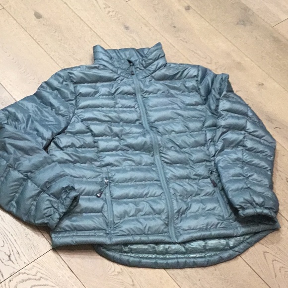 Gerry Weber Jackets & Blazers - Woman’s Gerry seafoam green packable poly jacket. XL. Zip front pockets.Like new